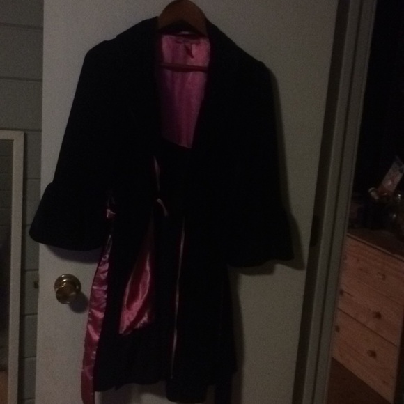 Betsy Johnson robe size large - Picture 2 of 9